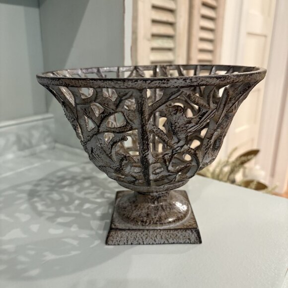 Cast Iron Grey Bird Branch Pedestal Planter Decorative Freestanding Basket - Picture 3 of 6